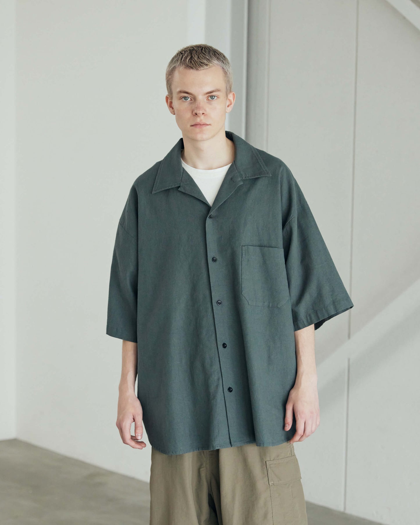 Cotton Linen Slab Big Half Sleeve Shirt