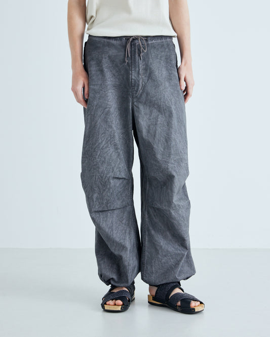 Uneven Dyeing Over Pants