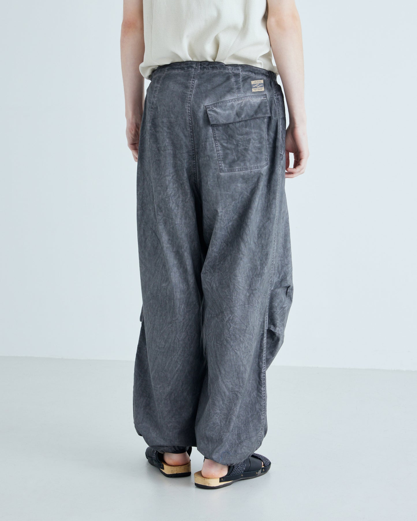 Uneven Dyeing Over Pants