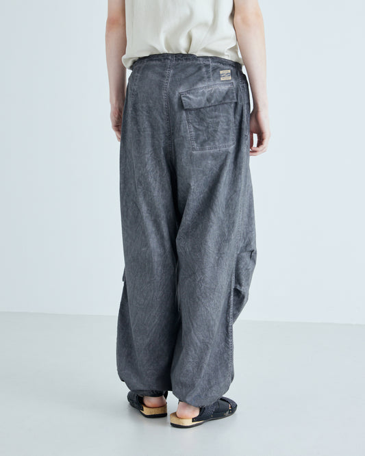 Uneven Dyeing Over Pants